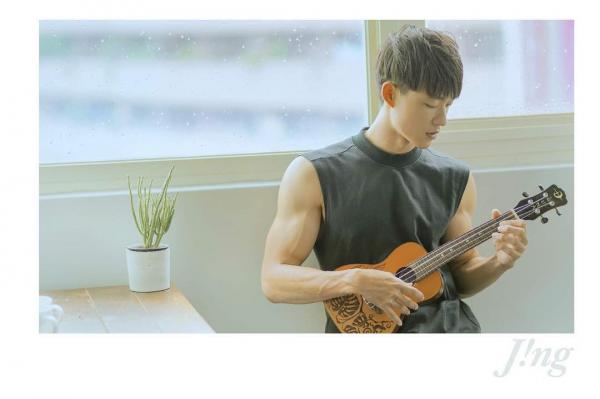 Yilianboy-collection-–-Six-pack-body