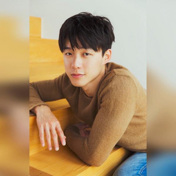 Yilianboy-collection-–-Six-pack-body