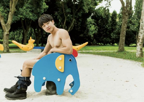 Yilianboy-–-Secret