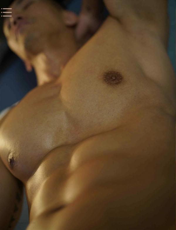 Youto-Chou-Photo-Book-Vol.01--Vol.02-芋頭個人寫真兩本組合西裝男的週五FUN-NIGHT--ART-BUFF健體文青