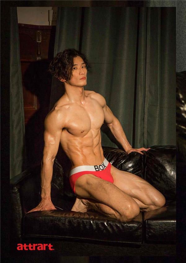 attrart-1--Asian-Sexy-Muscle-Man