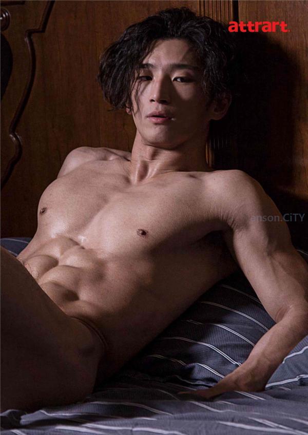 attrart-1--Asian-Sexy-Muscle-Man