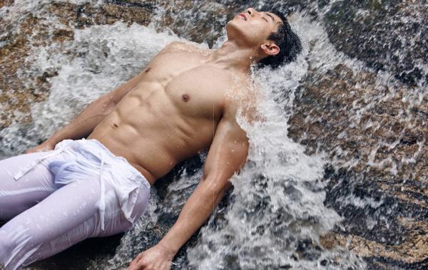 replay-homme-02--Phuwamet