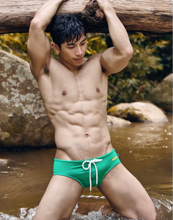 replay-homme-02--Phuwamet