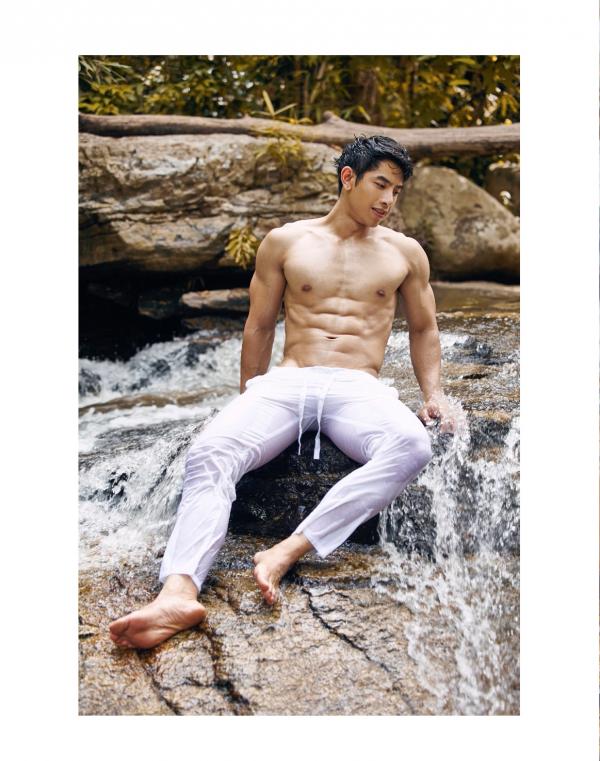 replay-homme-02--Phuwamet