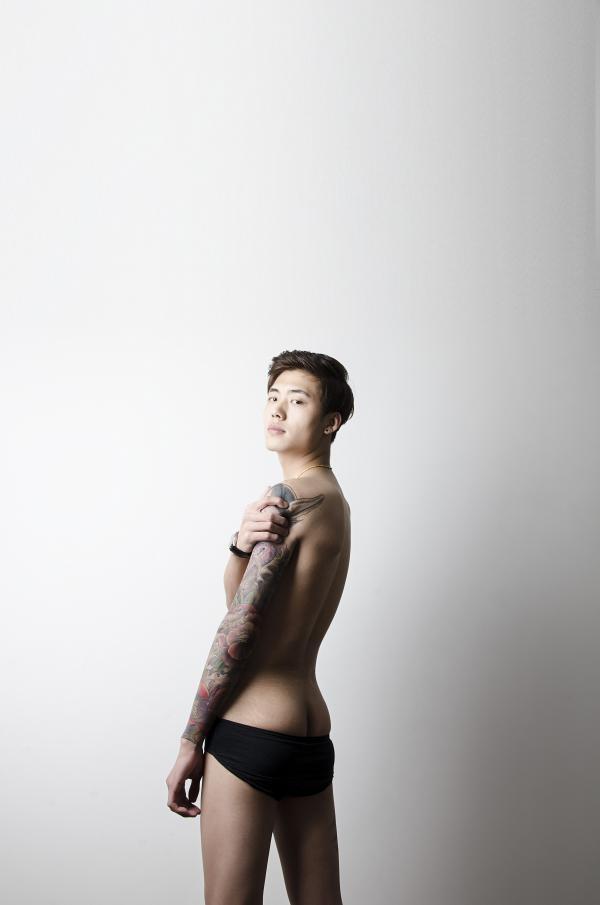 色模第九期山纹