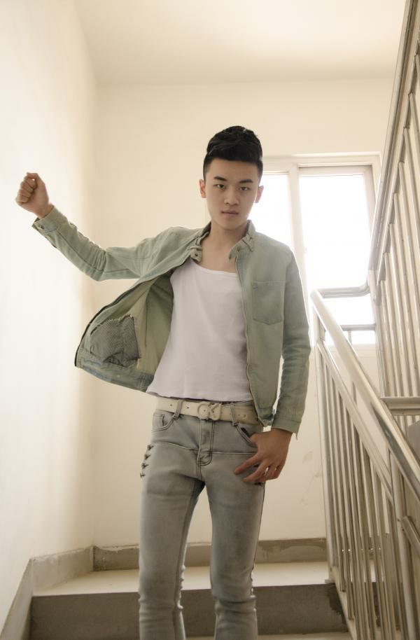 色模第二期耿彬