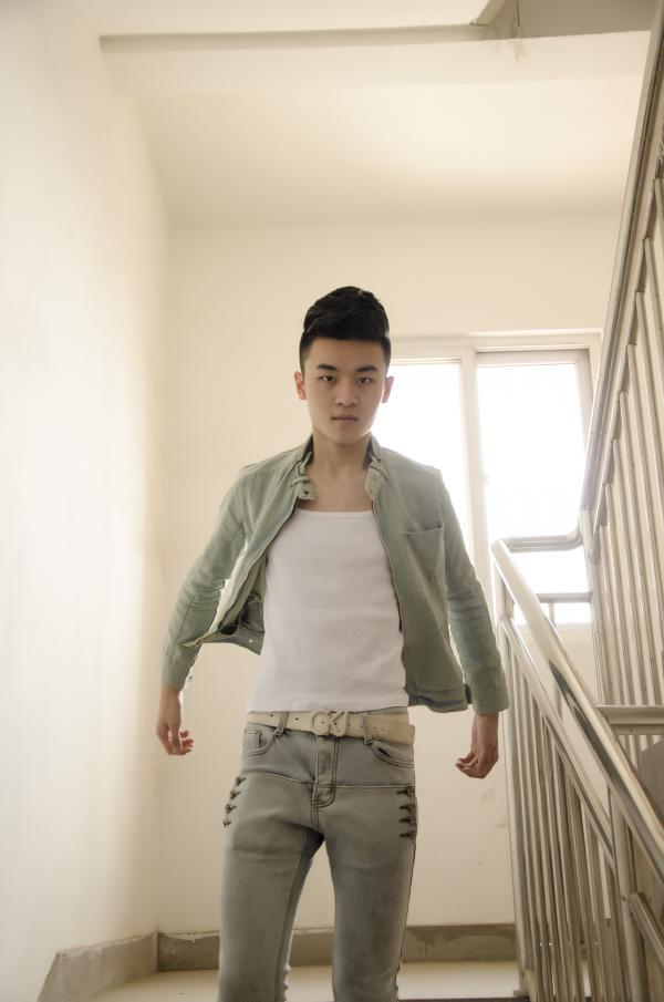 色模第二期耿彬