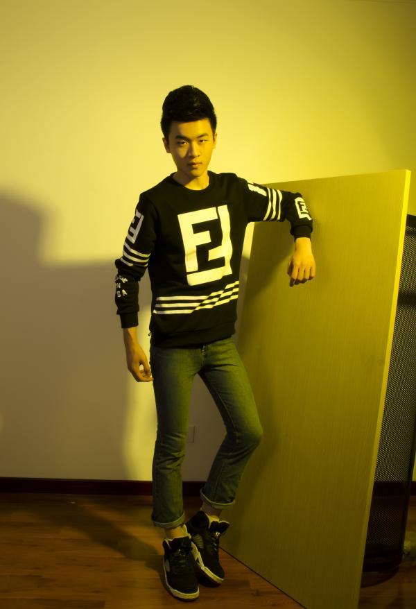 色模第二期耿彬