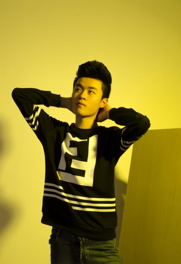 色模第二期耿彬