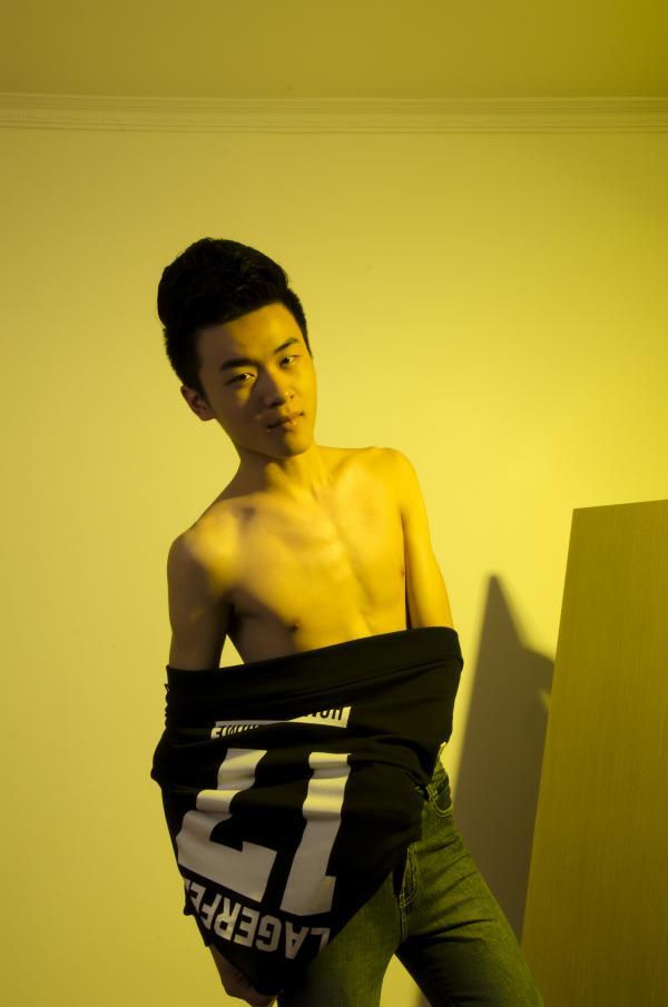 色模第二期耿彬