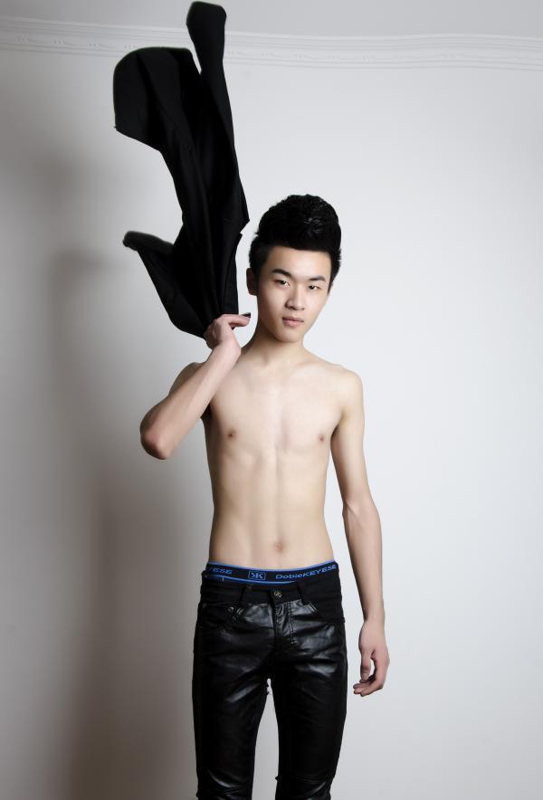 色模第二期耿彬