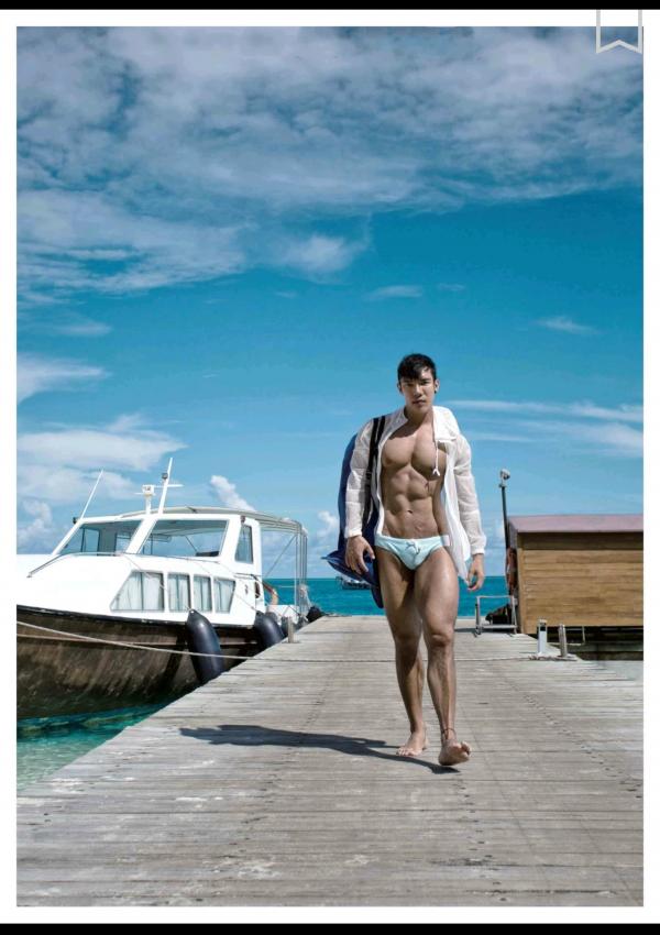 謝梓秋男性ヌード写真集「Naked-Osean」裸海之旅