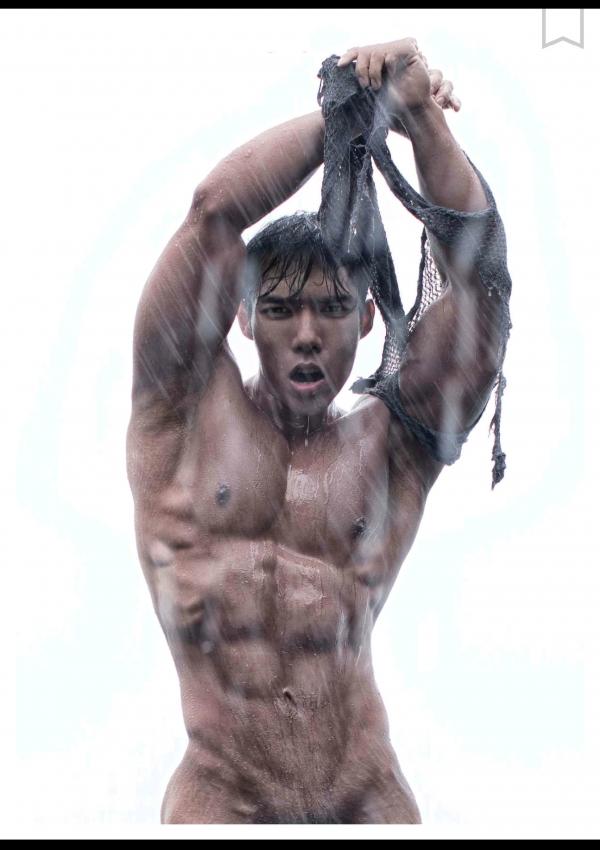 謝梓秋男性ヌード写真集「Naked-Osean」裸海之旅