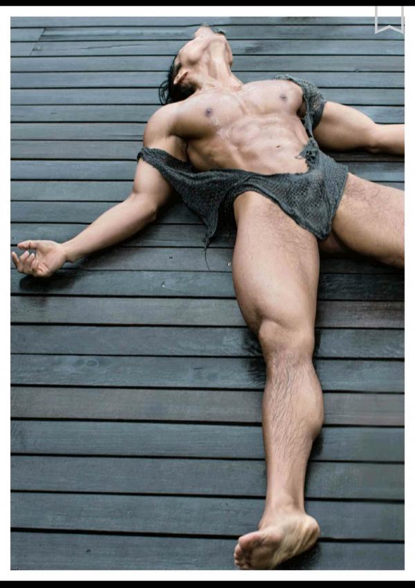 謝梓秋男性ヌード写真集「Naked-Osean」裸海之旅