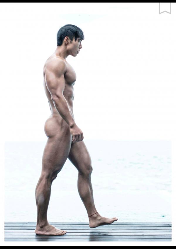 謝梓秋男性ヌード写真集「Naked-Osean」裸海之旅