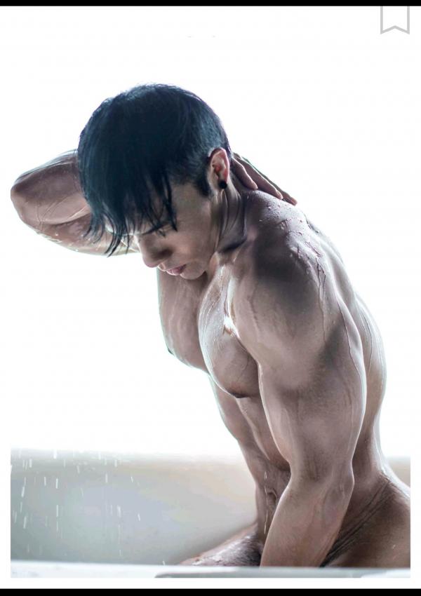 謝梓秋男性ヌード写真集「Naked-Osean」裸海之旅