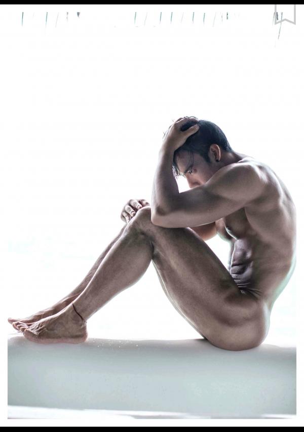 謝梓秋男性ヌード写真集「Naked-Osean」裸海之旅