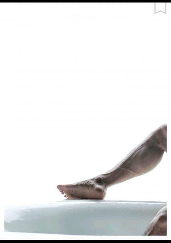 謝梓秋男性ヌード写真集「Naked-Osean」裸海之旅