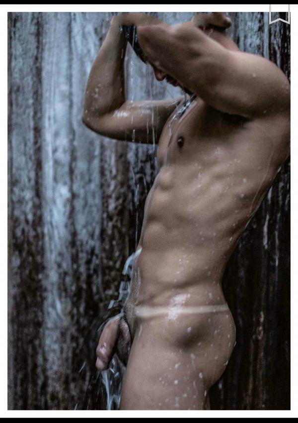 謝梓秋男性ヌード写真集「Naked-Osean」裸海之旅